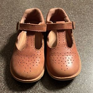 Little Girls lightly worn shoes